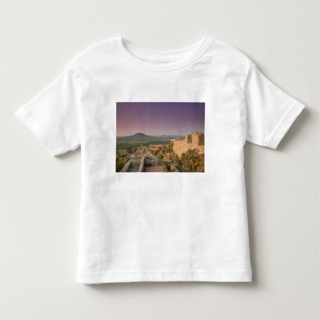 Camiseta HUNGRIA, Região de Lake Balaton, SZIGLIGET: (Frente)