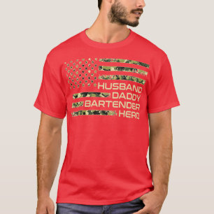 Camiseta Hus Bartender Hero Camo EUA Dia de os pais de Sina