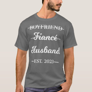 Camiseta Hus de namorado casados com Noivados de 2023