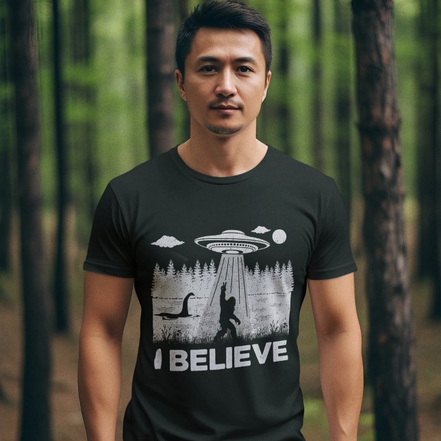 Camiseta I Believe Big foot, Ufo, Ness Funny Big foot (Criador carregado)