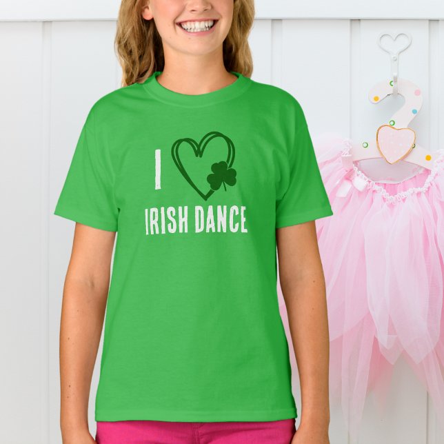 Camiseta I Heart Irish Dance - Coração Verde com Shamrock (Criador carregado)