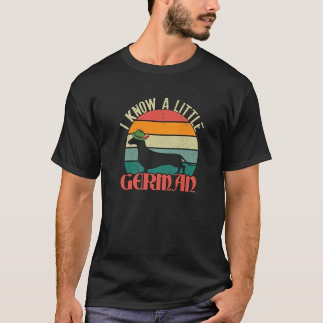 Camiseta I Know A Little German Retro Dachshund Dog Owner (Frente)