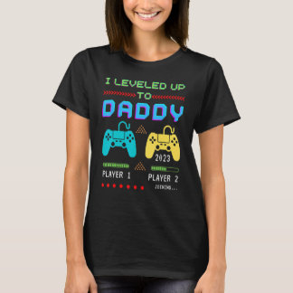 Camiseta I Leveled up To Daddy 2023 Soon To Be Dad 2023 Gam