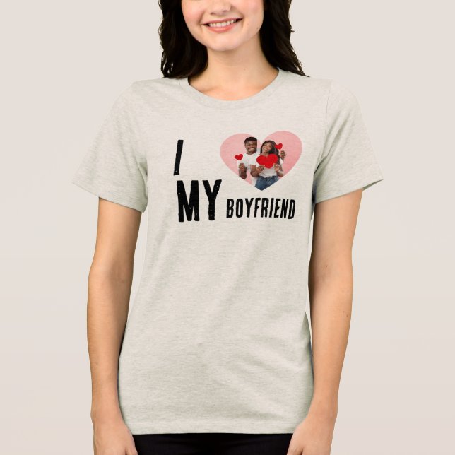 Camiseta I Love My Boyfriend Heart Custom Photo Valentine  (Frente)