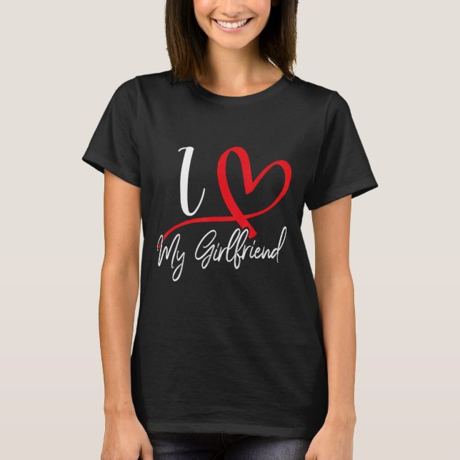 Camiseta I Love My Girlfriend Red Heart Couples Valentines  (Frente)