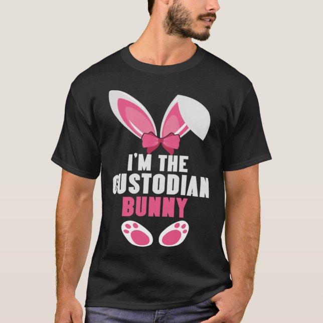 Camiseta I m The Custodian Bunny Easter Matching Family Par (Frente)