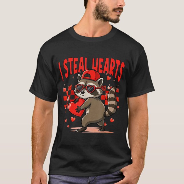 Camiseta I Steal Hearts Design Raccoon Valentine Day Retro  (Frente)