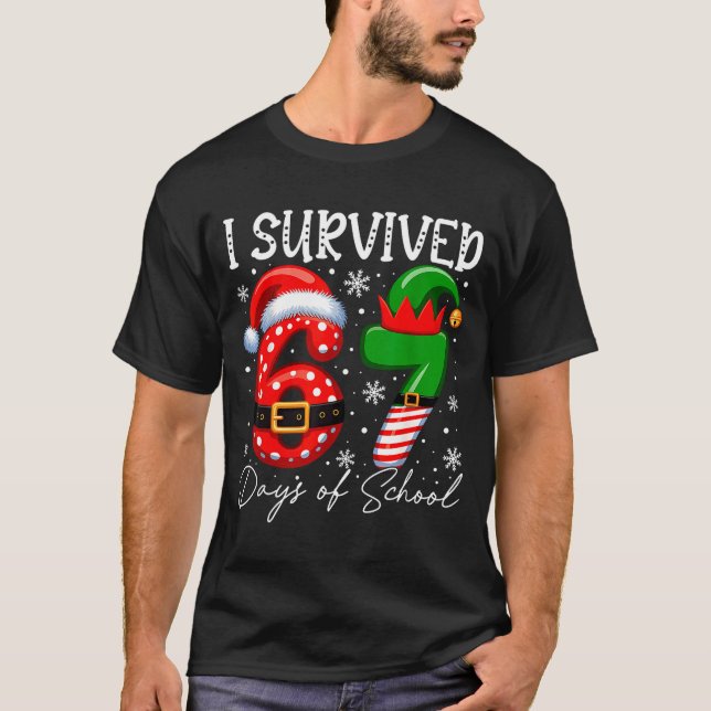 Camiseta I Survived 67 Day Of School Funny 67 Xmas Santa El (Frente)