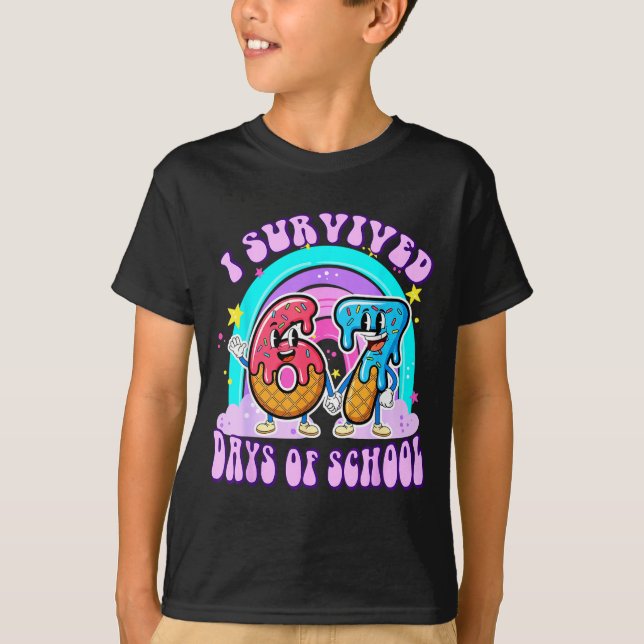 Camiseta I Survived 67 Days Of School Funny 67 Teachers Stu (Frente)