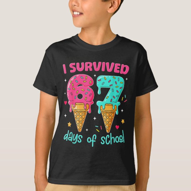 Camiseta I Survived 67 Days Of School Funny 67 Teachers Stu (Frente)