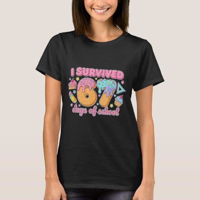 Camiseta I Survived 67 Days Of School Funny 67 Teachers Stu (Frente)