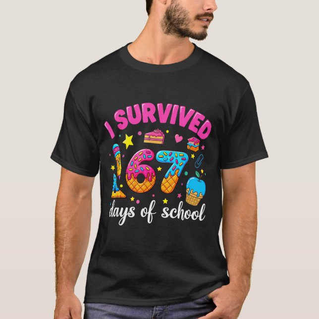 Camiseta I Survived 67 Days Of School Funny Meme Teacher St (Frente)