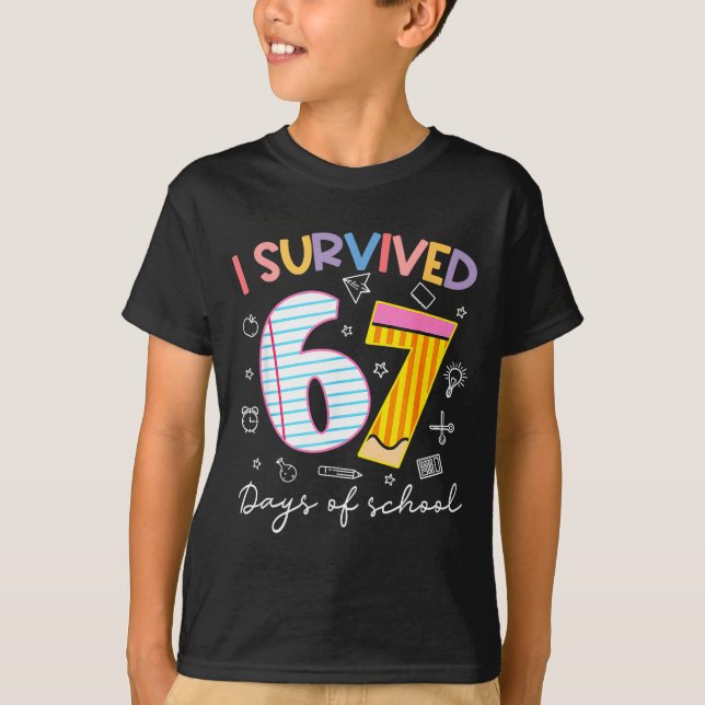 Camiseta I Survived 67 Days Of School Six Seven Meme Teache (Frente)