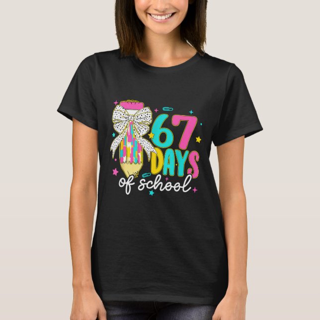 Camiseta I Survived 67 Days Of School Six Seven Meme Teache (Frente)