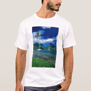 Camiseta Iates particulares ancorados na Baía de Opunohu em