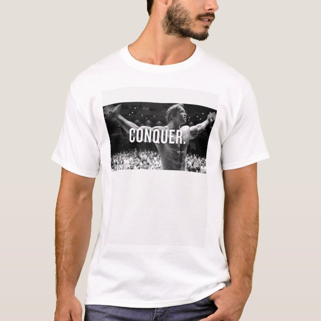 Camiseta Ícone de Conquista Arnold Schwarzenegger! ¾ Sle do (Frente)