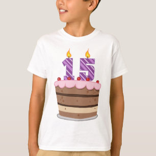Camiseta Idade 15 no bolo de aniversário
