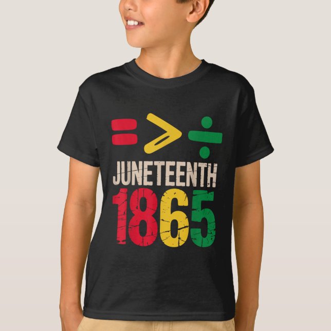 Camiseta Igualdade É Maior Juneteenth 1865 Dia da Liberdade (Frente)