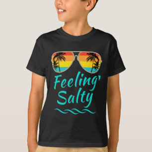 Camiseta Ilha de Férias Sentindo Salgado Surfando Palmeira