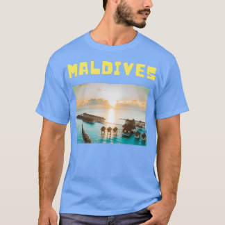 Camiseta Ilhas Maldivas, água e sol brilha