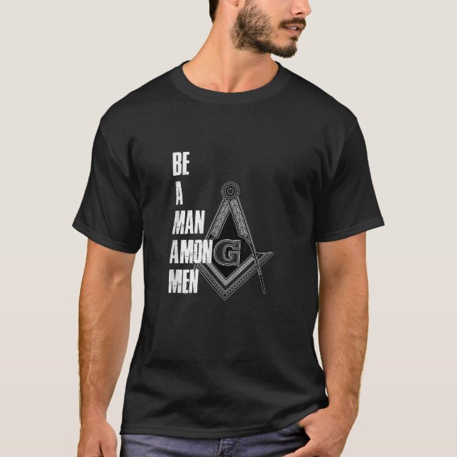 Camiseta Illuminati T Shirt Ser Um Homem Entre Homens (Frente)