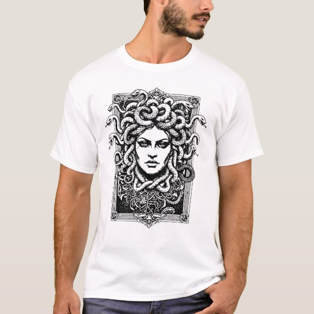 Camiseta Ilustração da deusa grega Medusa com cobras (Frente)