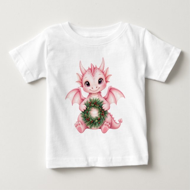 Camiseta Ilustração de bebê dragão segurando coroa de Natal (Frente)