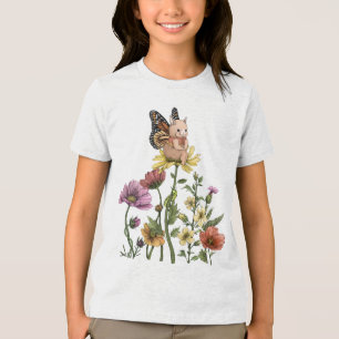 Camiseta Ilustração de Borboleta de Coelho Fofo em Jardim d