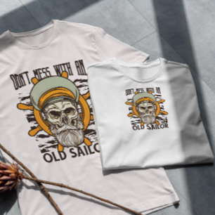 Camiseta Ilustração de Caveira do Marinheiro