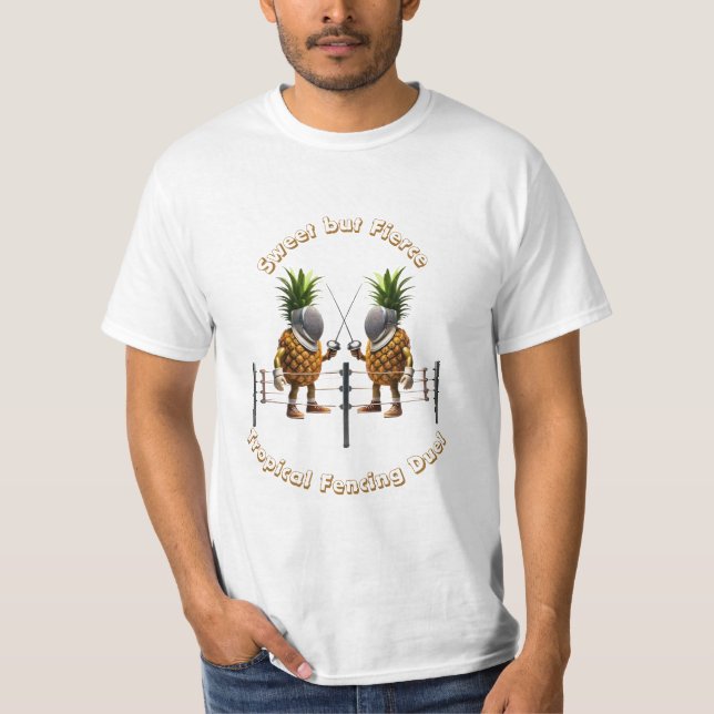 Camiseta Ilustração de Cerca de Abacaxi Engraçado (Frente)