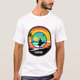 Camiseta Ilustração de Círculo Retro da Praia ao Pôr do Sol