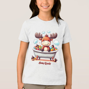 Camiseta Ilustração de Desenho Animado de Bebê Alce Fofo no