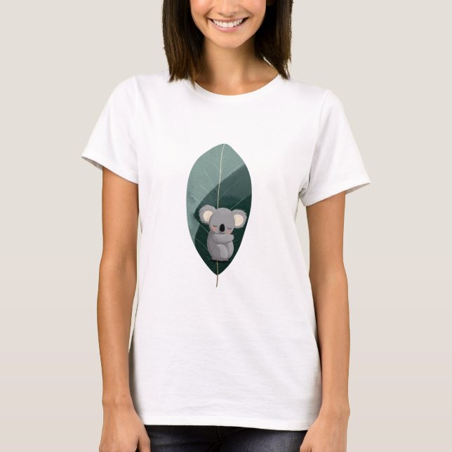 Camiseta Ilustração de Folha com Coala Adormecido (Frente)