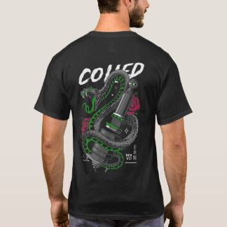 Camiseta Ilustração de Peças de Carro Enroladas com cobra