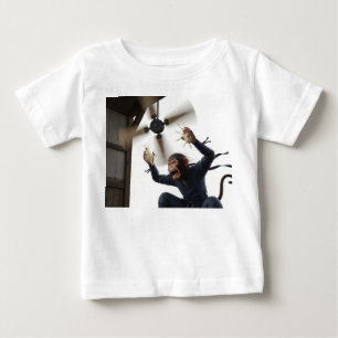 Camiseta Ilustração de Personagem Épico de Ninja Chimpanzé