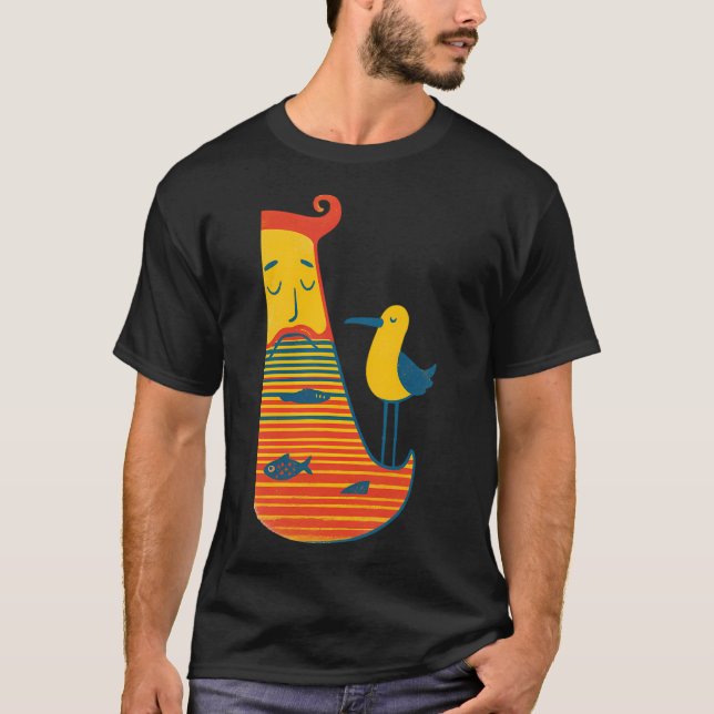 Camiseta Ilustração de Pescador Excêntrico com Pássaro e Pe (Frente)