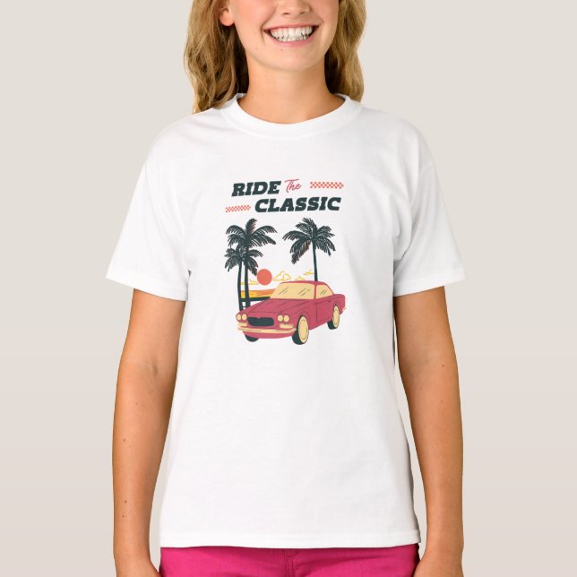 Camiseta Ilustração de Praia Carro Clássico Retro (Frente)