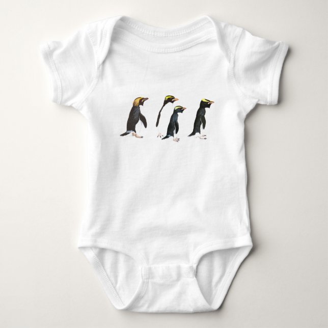 Camiseta Ilustração de quatro pinguins (Frente)