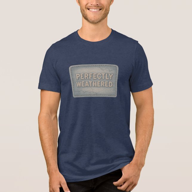 Camiseta Ilustração de Remendo de Denim Perfeitamente Desga (Frente)