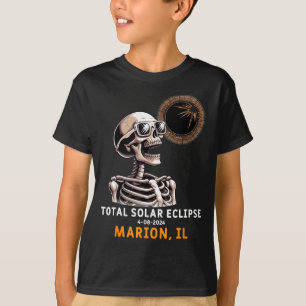 Camiseta Ilustração do Eclipse Solar Esqueleto Marion Illin