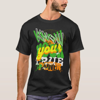 Camiseta Ilustração Floral Estilizada – Natureza Elegante