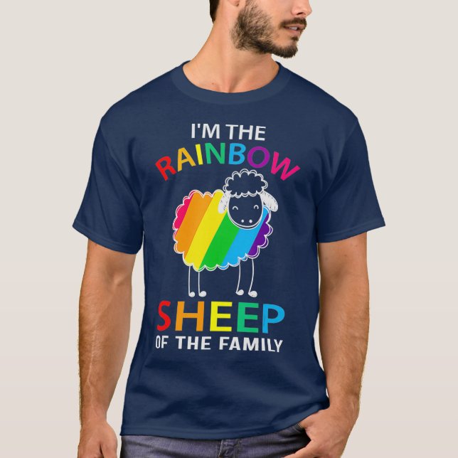Camiseta Im A Ovelha Arco-Íris Da Ovelha Da Família (2) (Frente)