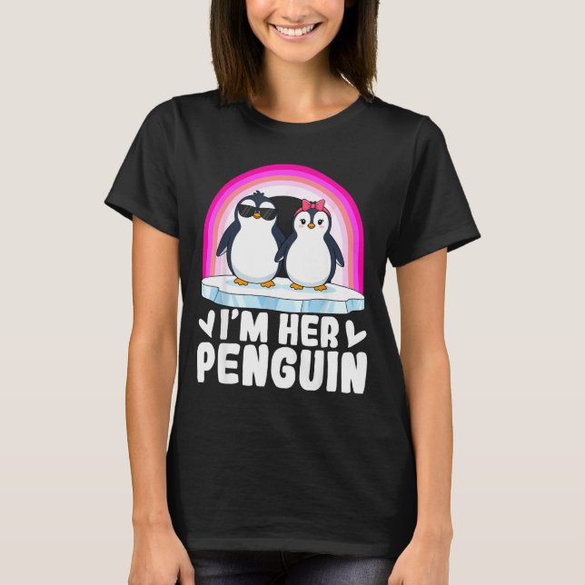 Camiseta I'm Her Penguin Matching Couple Valentine Love Hea (Frente)