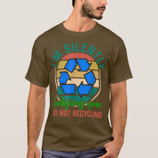 Camiseta I'm silently judging you for not - Garbage Truck d