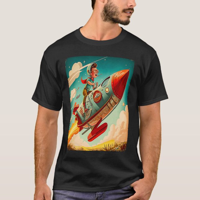 Camiseta Imagem Antiga do Young Boy Pilot Riding Rocket Rac (Frente)