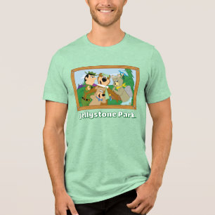 Camiseta Imagem da Floresta Enquadrada por Yogi Bear e Amig