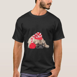 Camiseta Imagem de adorável filhote de pug marrom com chapé