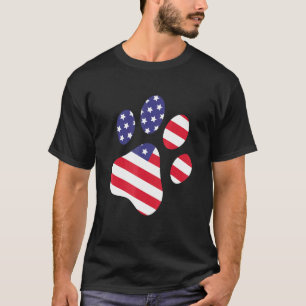Camiseta Impressão De Pata De Cachorro Bandeira Americana E
