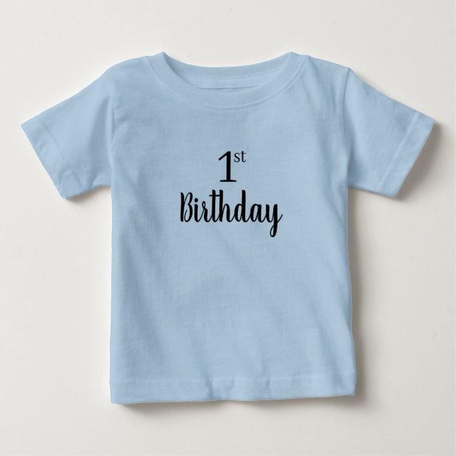 Camiseta Impressão Minimalista - Primeiro Aniversário (Frente)