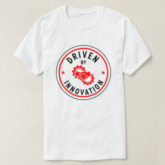Camiseta Impulsionado Pela Inovação - Distintivo de Motivaç